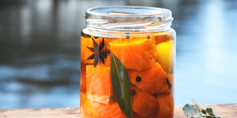 Trucha marinada en aceite de oliva