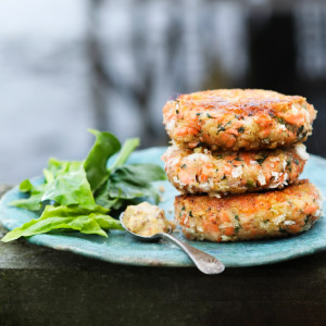 Hamburguesas de trucha y papas chilotas